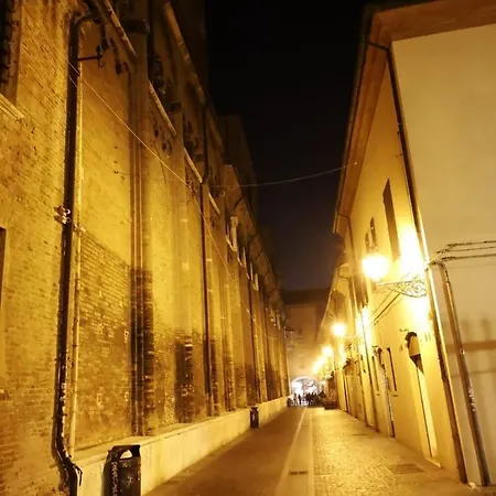 Casa 21 *